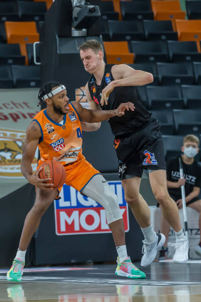 观众席上出 观众席上出